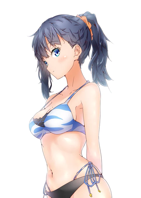 六花ちゃんの水着がストライク過ぎる 