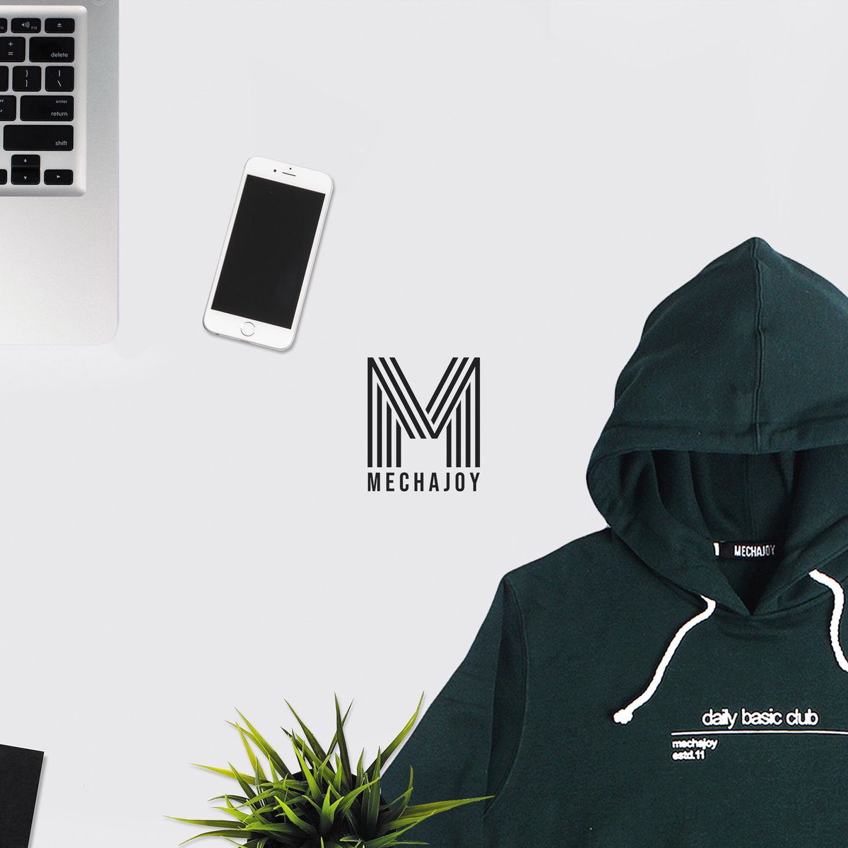 Get ready for the season with warm &amp; cozy Men’s sweaters instagram.com/mechajoy_stock… and instagram.com/mechajoy_store Jl. Buah Batu No.48 Bandung
.
.
.
#clothingbrand 
#clothingbrandbandung 
#bandung