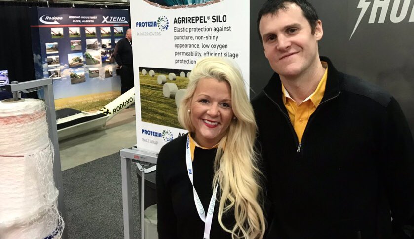 ProtexiaPlast's tweet photo. Great 1st day at @agritradetoday with @ThunderstruckAg and @JeremyM_Ag. Proud to be bringing quality products in Canada @agrirepel #Eurobagging #TexNet. Swing by booth 560 tomorrow! https://t.co/eFk5h8nZMi