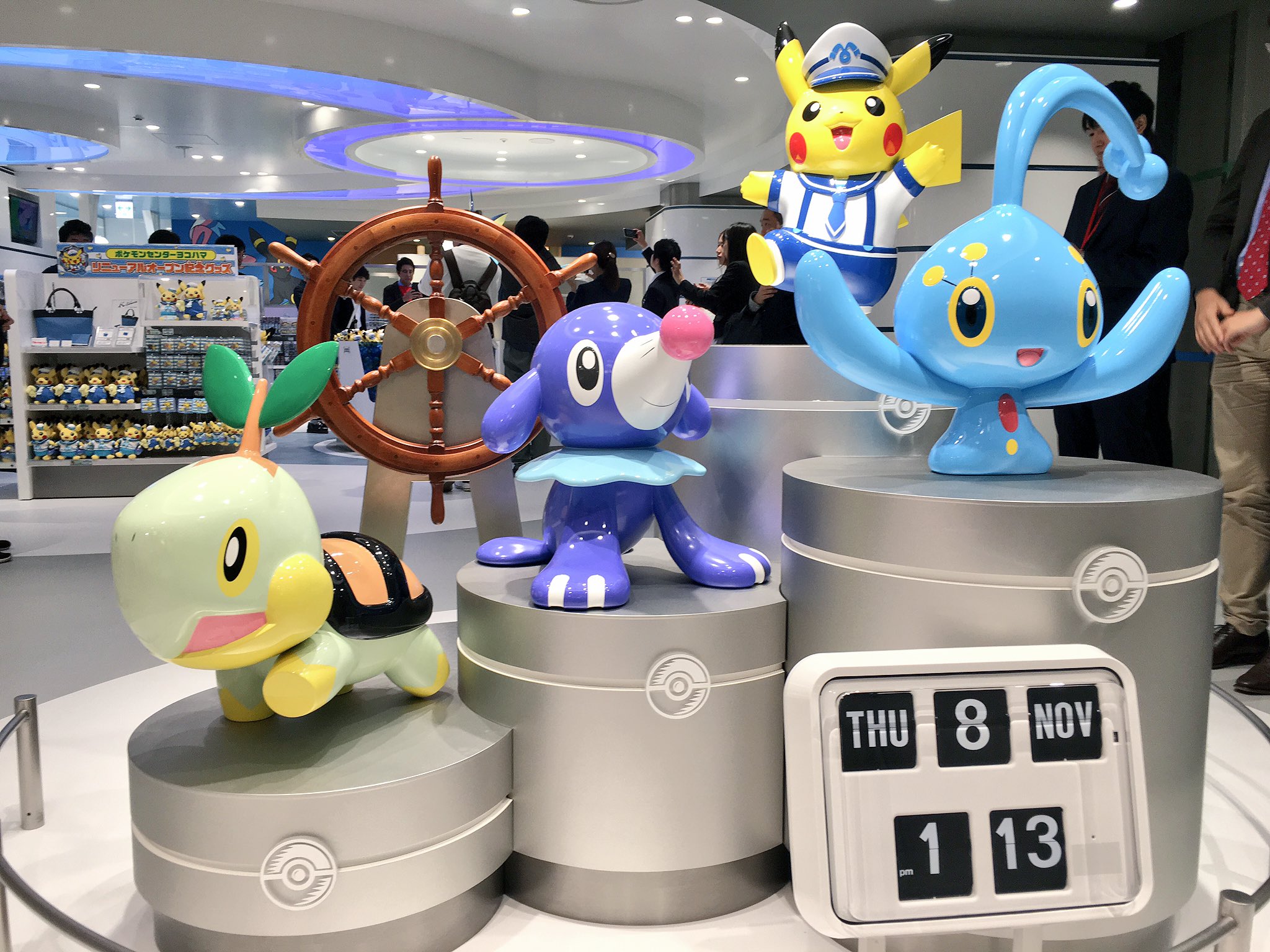 Twitter 上的 ｖジャンプ編集部 明日よりリニューアルオープンする ポケモンセンター ヨコハマ のプレオープンに来ました 横浜 マルイシティ8fに移転したので アクセスしやすくなりましたね ヨコハマ限定グッズもあります セーラー服ピカチュウかわいい