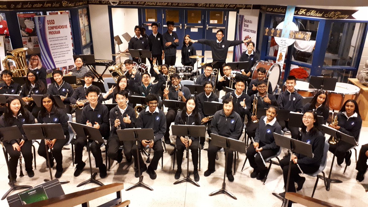FMMtweets's tweet photo. Awesome performance by our FMM Band at tonight's #Gr8OpenHouse https://t.co/MYUSz7BUbG