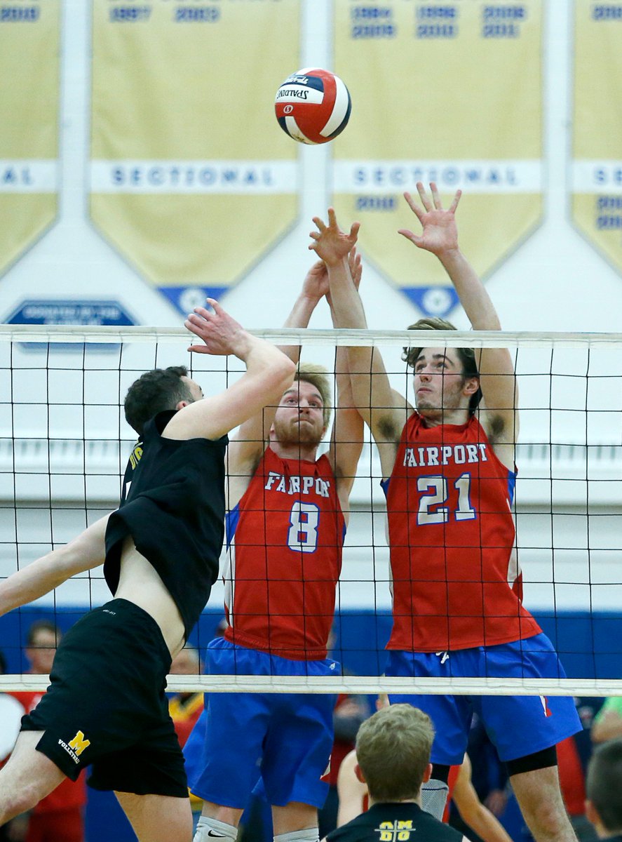 cfortiz_photo's tweet photo. Section V Class A Final: #Fairport 3 to 1 over @McQuaidJesuit @DandC #HighSchoolVolleyball #dandcpix #roc @jjDandC https://t.co/5nGxKeOhAA