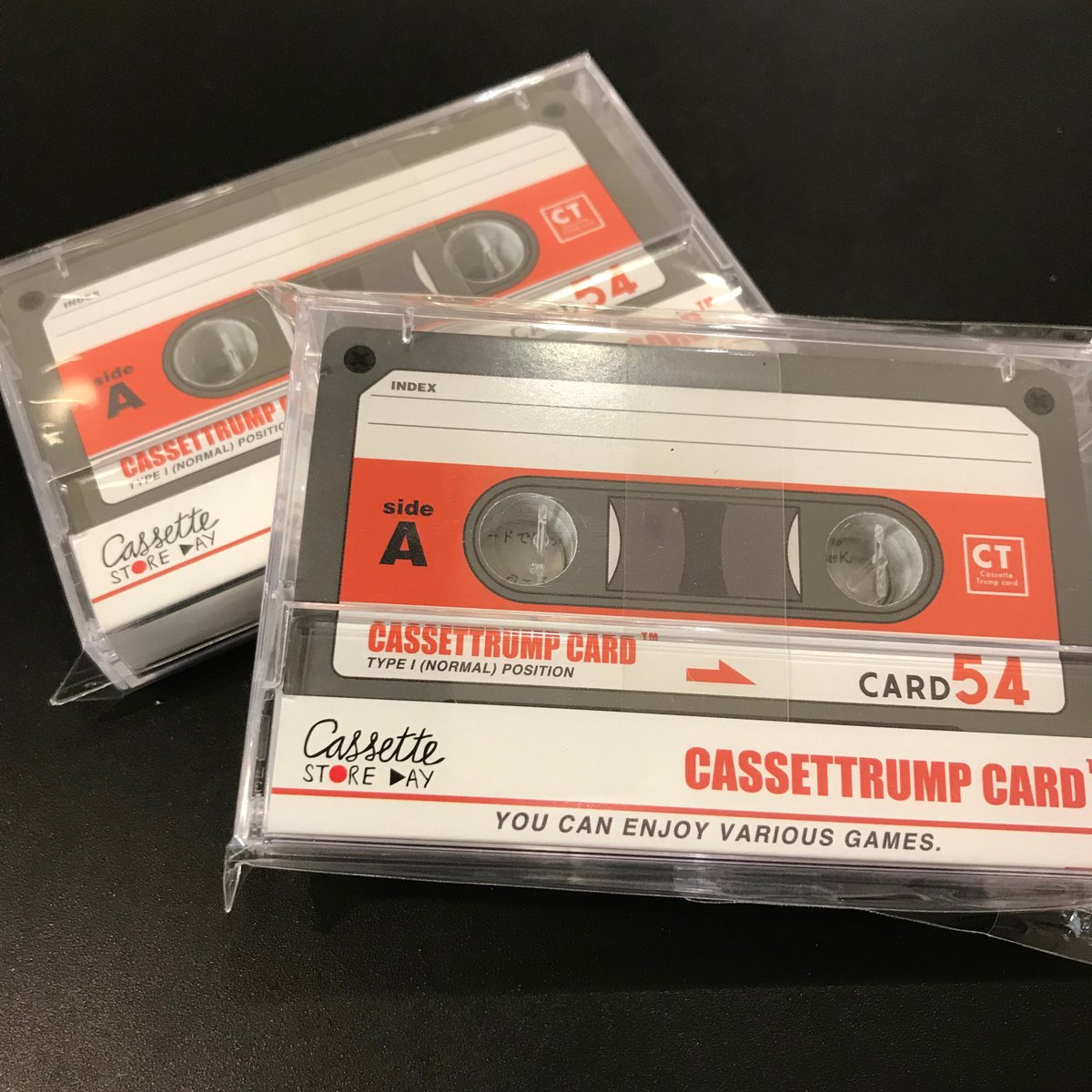 カセットトランプ