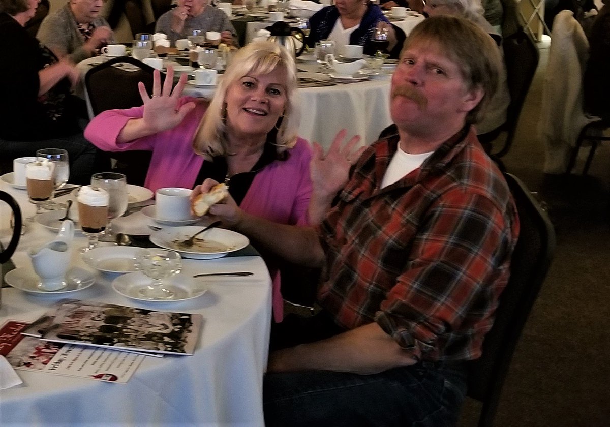 SVECEventCenter's tweet photo. Hot Club of Spokane with the Andrews Sisters Tribute! https://t.co/lVN6NUSgD3