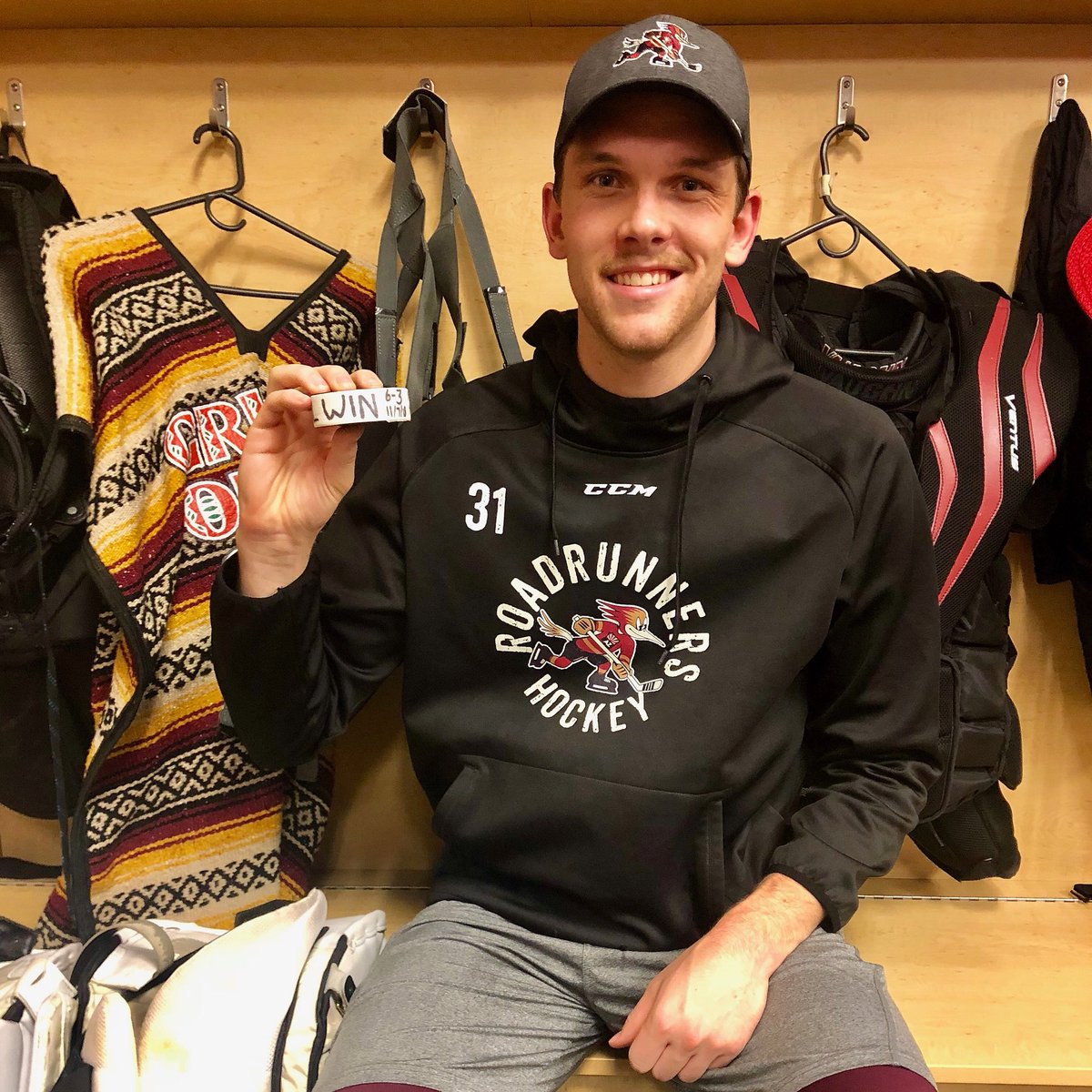 RoadrunnersAHL's tweet photo. First AHL start ✔️
First AHL win ✔️

Congrats, Merrick! https://t.co/GuladkOBpf