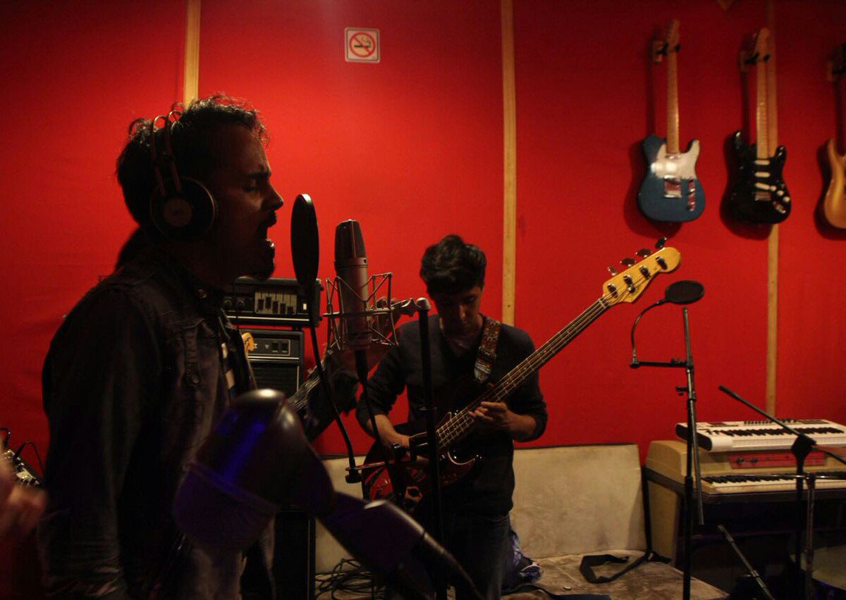 Good night world!!  #felling #HappyWednesday #wedotherock