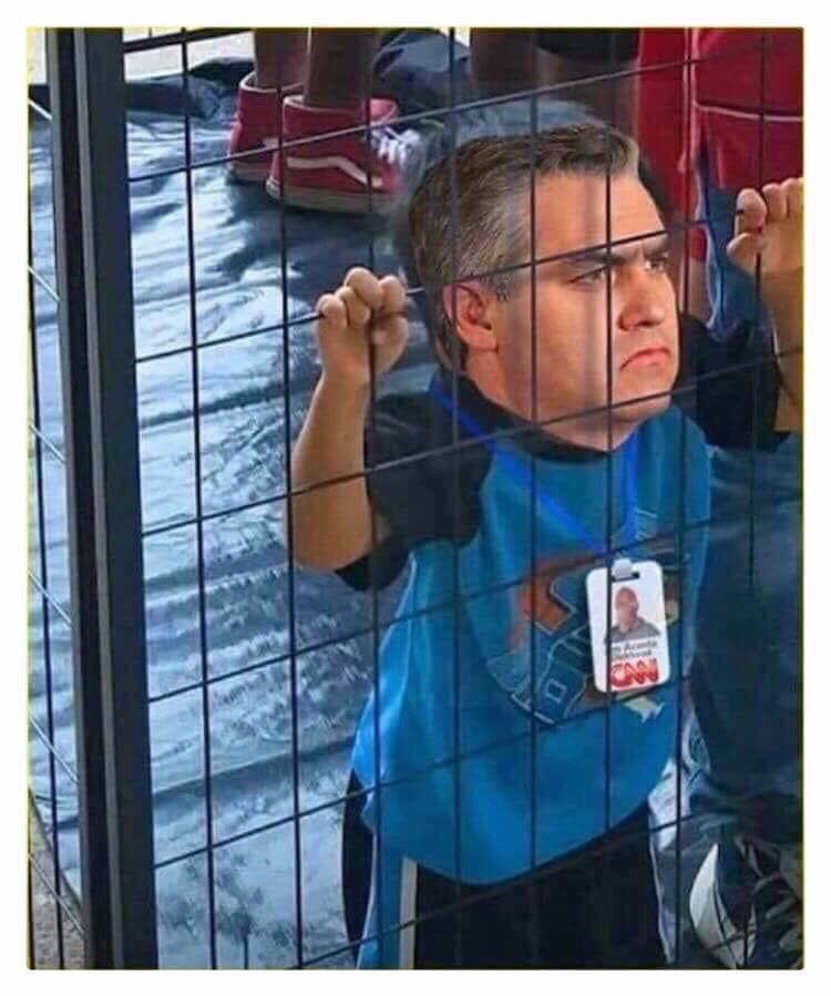 rickard_framlin's tweet photo. CNN to prison... https://t.co/ytpRhbEdnN