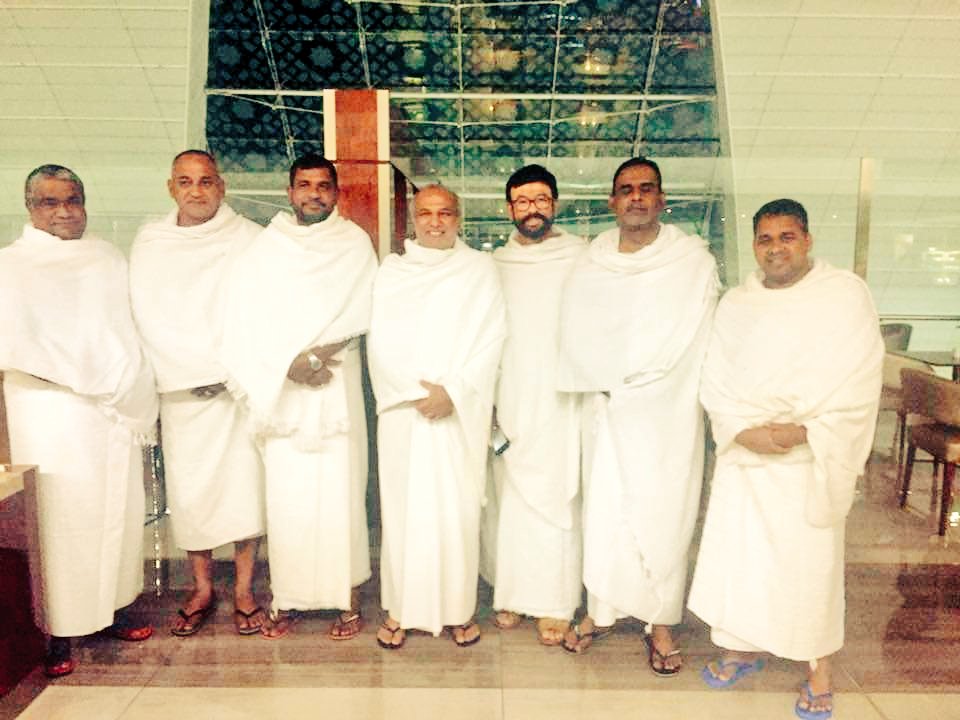 hmmHarees's tweet photo. Now we are at @DubaiAirports and keep us in ur prayers #Umrah #lka #srilanka https://t.co/kOeciq4r7G