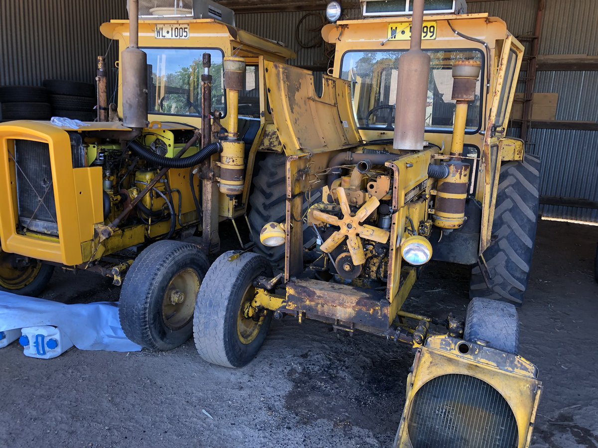 tommy2dogs454's tweet photo. Dads only preharvest job was the field bin tractors. #harveststartstomorrowbilly #C670 https://t.co/GH35457PZm