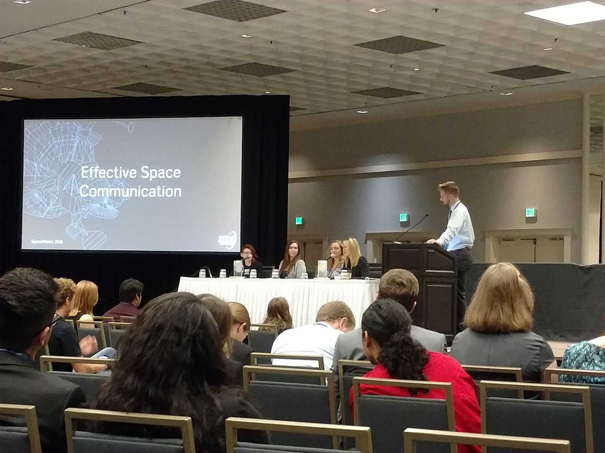 apus_seds's tweet photo. #SpaceVision2018 Great job hosting the event this year UCSD! https://t.co/Aek7nsco3u
