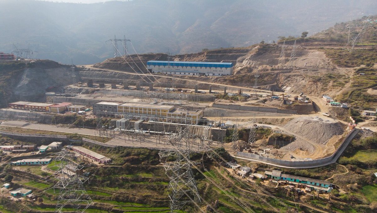 hvgoenka's tweet photo. KEC International’s engineering marvel – Power substation built across 9 levels in difficult Uttarakhand terrains. Largest such substation in India. What’s more – it’s at an altitude of 975 meters with difference between each level of over 60 meters! #RPG #TrueEngineering https://t.co/LCTSJlYSGF