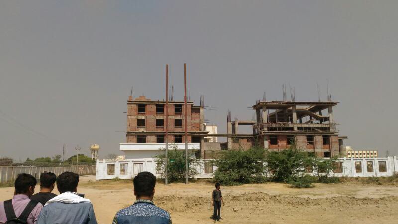 ANUBHAVASRIVAS7's tweet photo. @kpmaurya1 Help us sir https://t.co/2KtoZLFva6