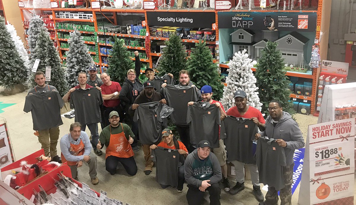 Coming together is a beginning, staying together is progress, and working together is success! #FreightTeamApprecationDay #0917 #OneTeamOneDream #Lawnside0917 <a href="/Bonnielou613/">Bonnie</a>