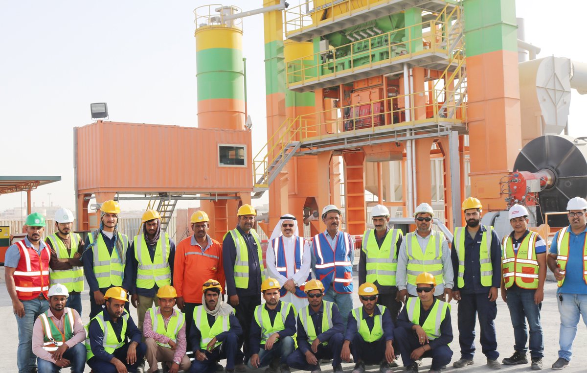 AlSahraa_group's tweet photo. The Team Behind Al Sahraa Asphalt Plant https://t.co/EKmsaxcoSV