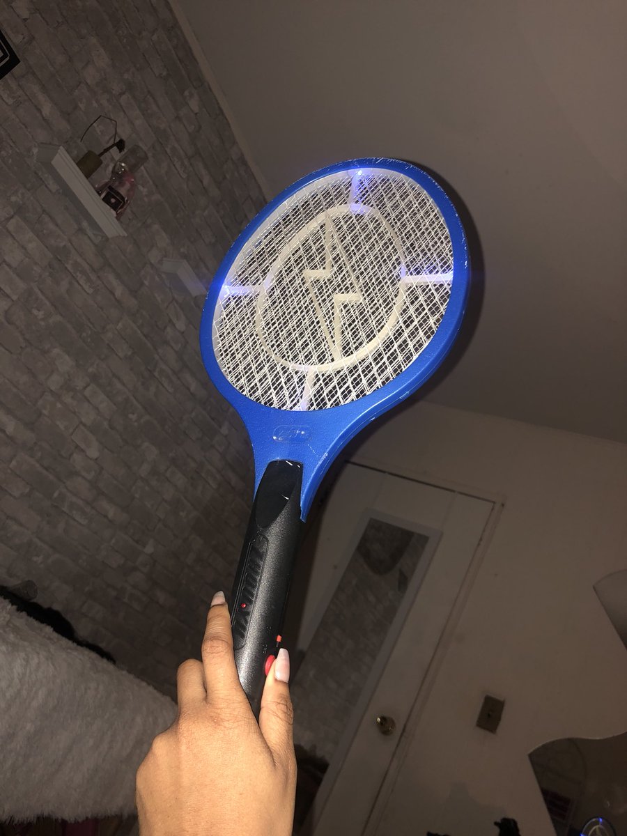 Kimyung___'s tweet photo. No weapon formed against me shall prosper. #mosquitozapper #staystrapped https://t.co/oWjY5ICQEn