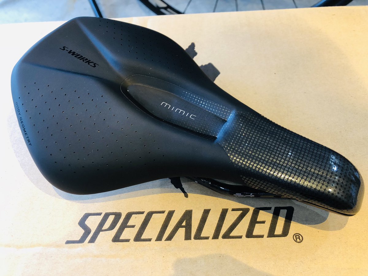 BiciclettaShido's tweet photo. WOMEN'S POWERサドル入荷！S-WORKSとEXPERTが各1個ずつです。
#nopainmoregain #powersaddle #mimictech #iamspecialized #スペシャライズド #サドル https://t.co/hal4uhccY8