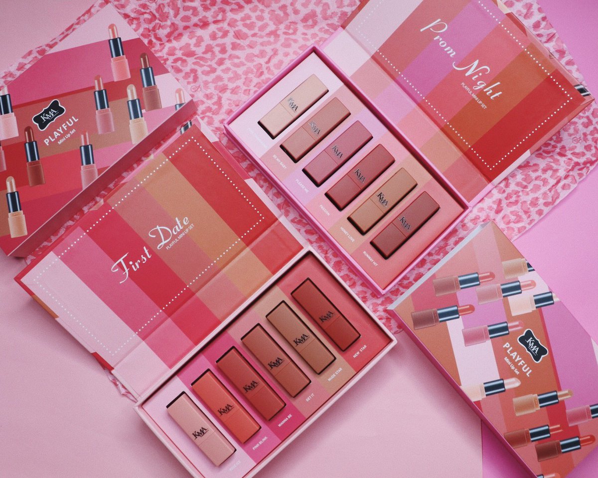 l_lenalena's tweet photo. #แจกฟรี #แจกของ #แจก
KMA PLAYFUL MINI LIP SET เซต Promnight(ส่วนเซต First Date แจกในแฟนเพจน้า)
เซตลิปแบบมินิจาก kma เป็นลิปสติกเนื้อกึ่งแมทให้ความชุ่มชื้นเม็ดสีชัดติดทนระดับกลางๆสีสวยน่ารักมากก เค้ามี 2 เซตให้เลือก
ราคา : 690฿
พิกัด : KMA
กติกา ฟอล+รี+เมนชั่น ประกาศผล 17.11.2018 https://t.co/bwaPcqorNY