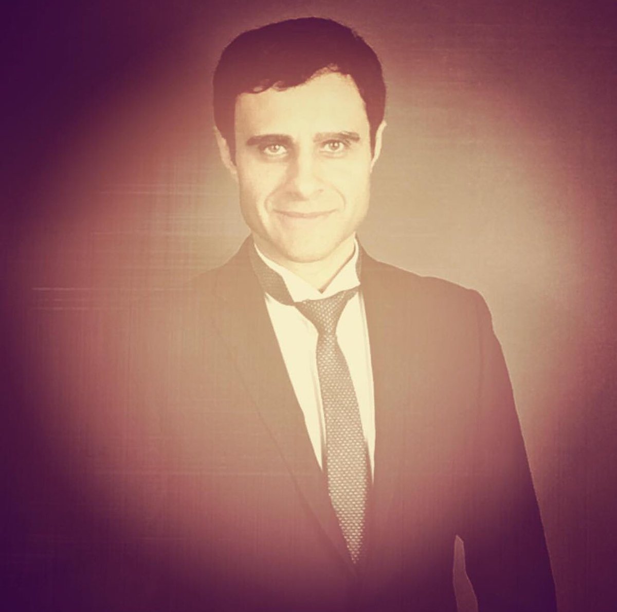 rezkempton's tweet photo. #creative #selftape #periodpiece #toomanyfilters 😬 https://t.co/7YbvmTxwKE