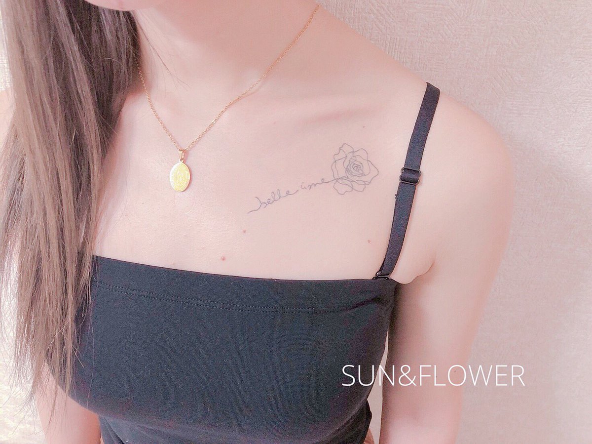 福岡ジャグアタトゥー Sun Flower 薔薇 デザイン 茎の部分を英語にオシャレに ひと味違うデザインを ジャグアタトゥー サンアンドフラワー Jaguatattoo 痛くないタトゥー フェイクタトゥー ヘナタトゥー いいねしてくれた人全員フォロー