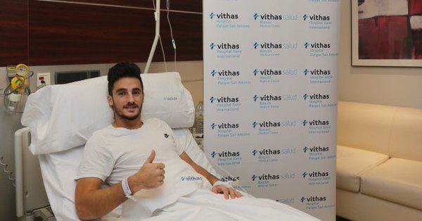 el_GOLDIGITAL's tweet photo. El Málaga CF resuelve asunto Juankar gracias al Athletic https://t.co/fDtlfu0yGT https://t.co/y6xpsZn4ib