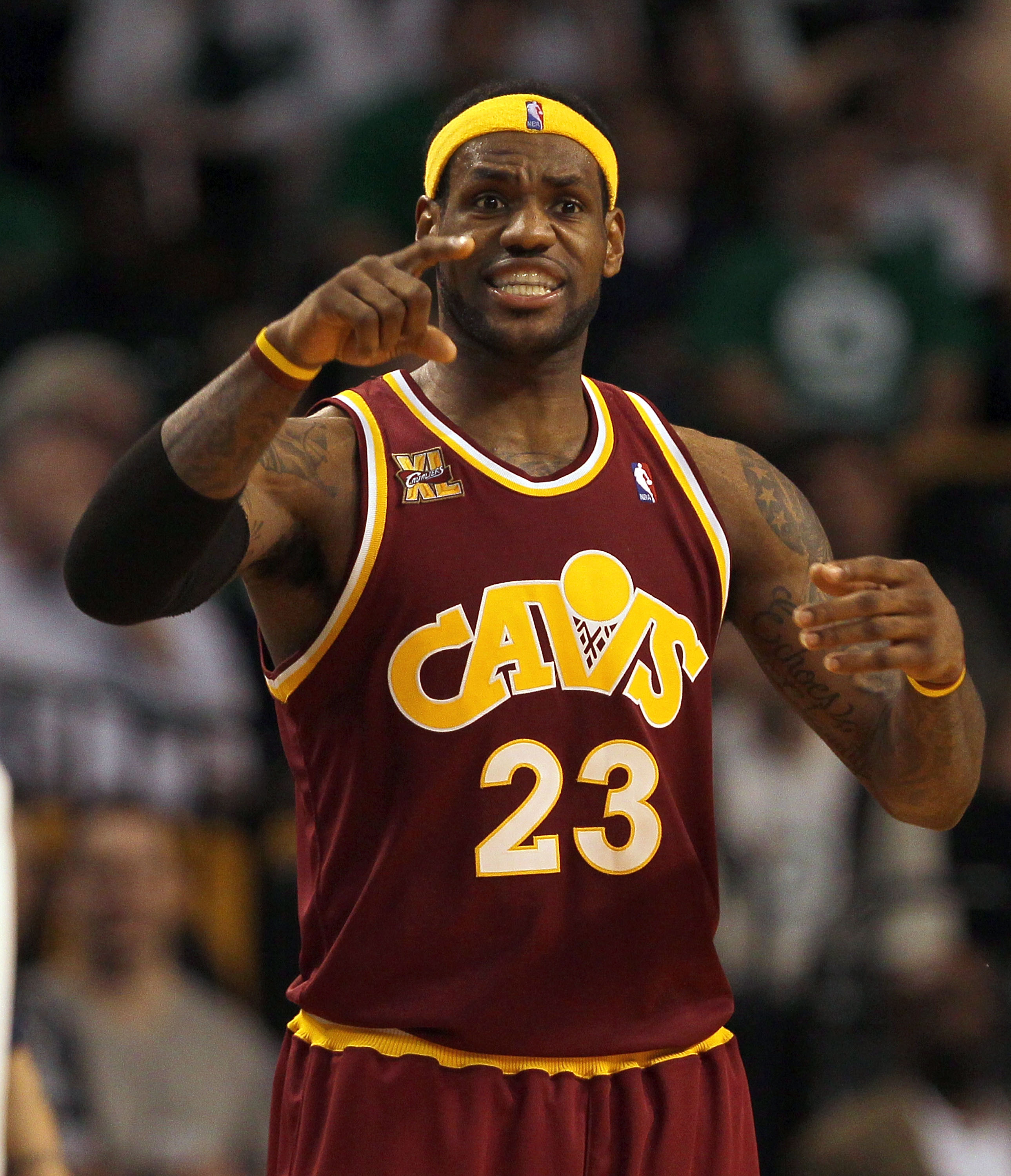 ttvtgb42 on X: @trevordeeaann went Lebron af with the headband