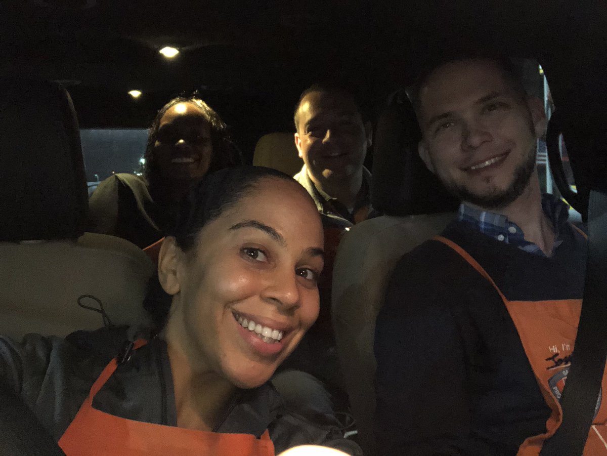 JennNJM's tweet photo. Fun times with my District Team tonight during freight appreciation visits! Nothing like a packout contest to finish the night๐ #askmewhowon #greattobein193 https://t.co/Xb85xcoXQ2