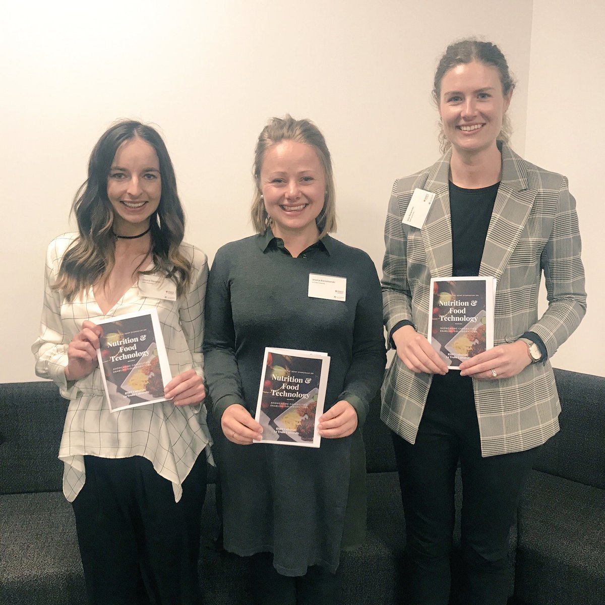 LTUnutrition's tweet image. And that’s a wrap!

A huge congratulations to @DrJessDanaher, @JessBersa and @DrLisaNewman1 for organising our first joint symposium with @RMITFoodScience to showcase talented researchers and kickoff collaborations! 

Looks like they had fun in the process! 
#LTUnutrition