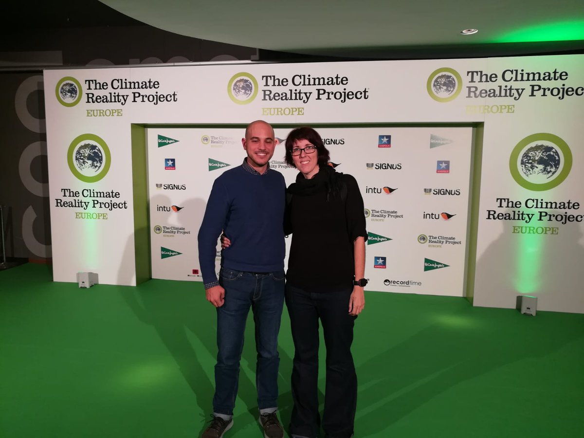 luismorcar's tweet photo. Fenomenal Gala #ClimateRealityAwards anoche! Enhorabuena @WWFespana @jcdelolmowwf x el Premio. Para nosotrxs ya es un regalazo el mero hecho de estar nominados junto a vosotrxs y @ACAmbientales. Gracias  David, @sinremite @AntonioQuilis @alvizlo @enriqueestrela, etc por venir! https://t.co/jSNuOAoruY