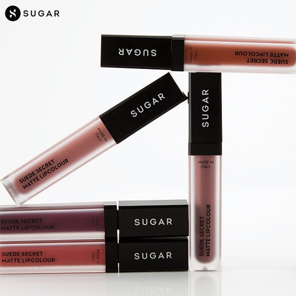 trySUGAR's tweet photo. A formula so lightweight that you'll forget you're wearing a lipcolour and a finish so plush that it never feels dry even when it dries.
Shop our most loved range in lippies - Suede Secret Matte Lipcolour here: https://t.co/9F8rq9bb46
#trySUGAR #SUGARCosmetics #SuedeSecret https://t.co/758tIFrLlC