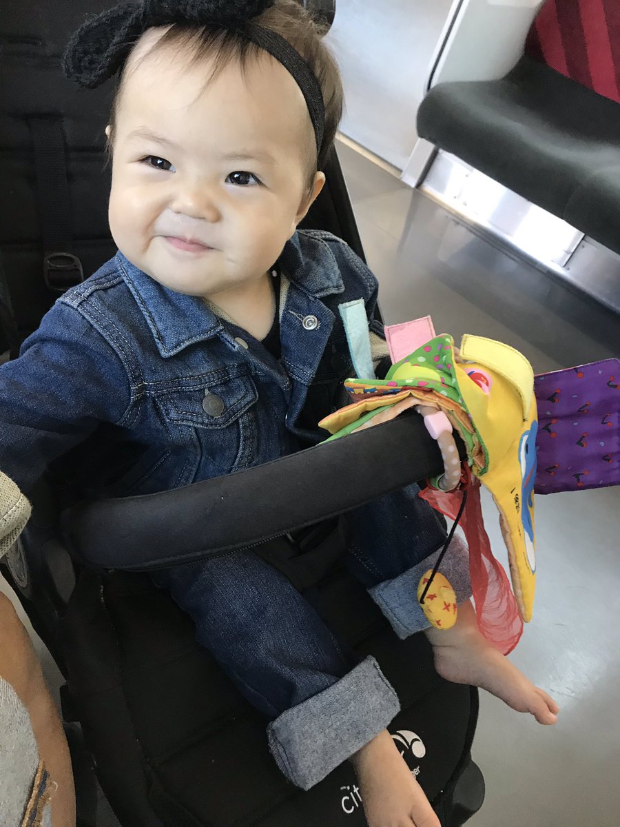 南々井梢 今日赤ちゃん教室で 同じ月齢の子ばかり4人中ペン子ちゃん以外男の子なんだけど 男の子って大きいのね ペン子ちゃんいわずもが太ってるんだけど 小ぶり 男の子赤ちゃんより 骨格が一回りもふた回りも小さい いつもでかいなーおもいなー 南々井梢 今日赤ちゃん教室で 同じ月齢の子ばかり4人中ペン子ちゃん以外男の子なんだけど 男の子って大きいのね ペン子ちゃんいわずもが太ってるんだけど 小ぶり 男の子赤ちゃんより 骨格が一回りもふた回りも小さい いつもでかいなーおもいなー