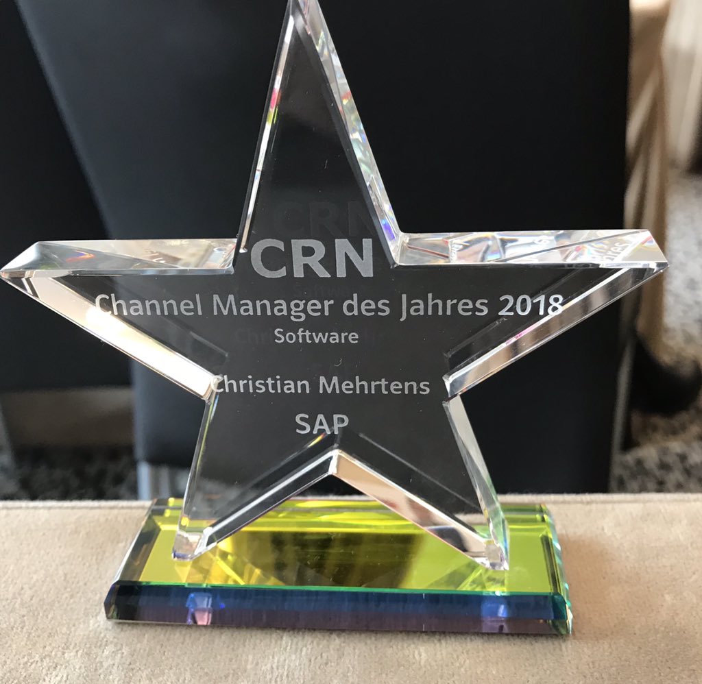 Frau_Pfahler's tweet photo. @SAPdach @crn_de Christian Mehrtens ist Channel Manager Software 2018 - Glückwunsch! @crn_de https://t.co/twpBWbLgV8