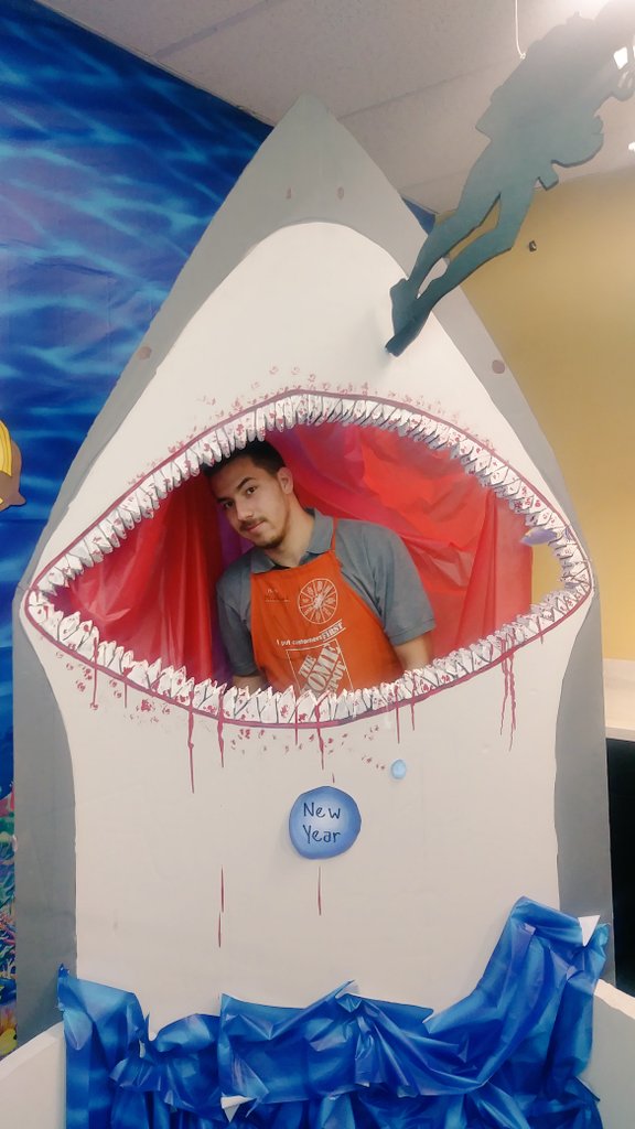 HomeDepot_4150's tweet photo. #VOA2018 #PortRichmondPride @HomeDepot_4150 @dennison_bryan @PedroMal4150 @KristaMckinstry @Lorrainbutler https://t.co/EFZKzyH1st