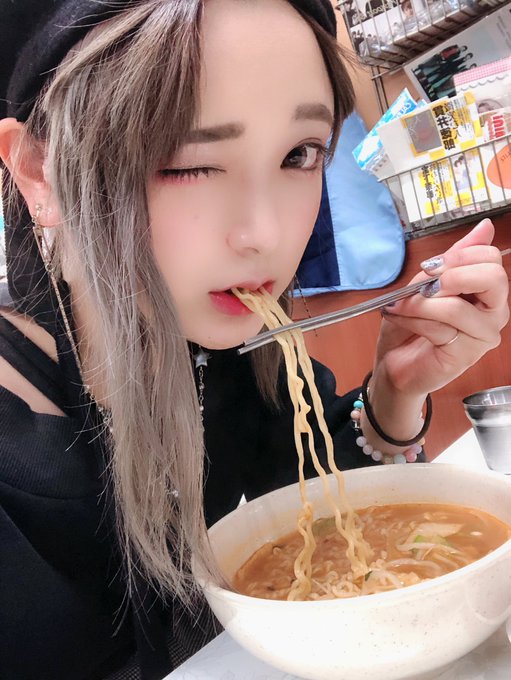 Twitterのコスプレ画像40