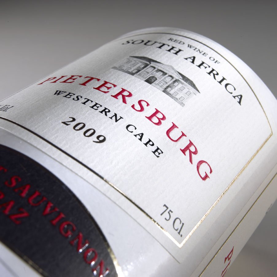 Help your brand stand out from the crowd. Our #innovative and #creative #labels are perfect for making the right first impression with consumers. ow.ly/W7n530mrsPS