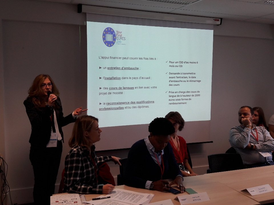 daphnepopy1's tweet photo. #JTJA @poleemploi_IDF #yourfirsteuresjob #International https://t.co/Fuibi8jSWo
