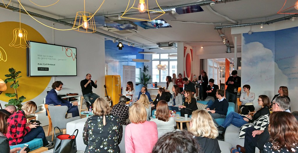 curiousers's tweet photo. Journée innovation RH. RT @Zcomme: #Innowvations Pitch "Mais qui a peur du grand méchan... gement ? 😮😁  Par @Cyroultwit  https://t.co/NmgwEssu4O