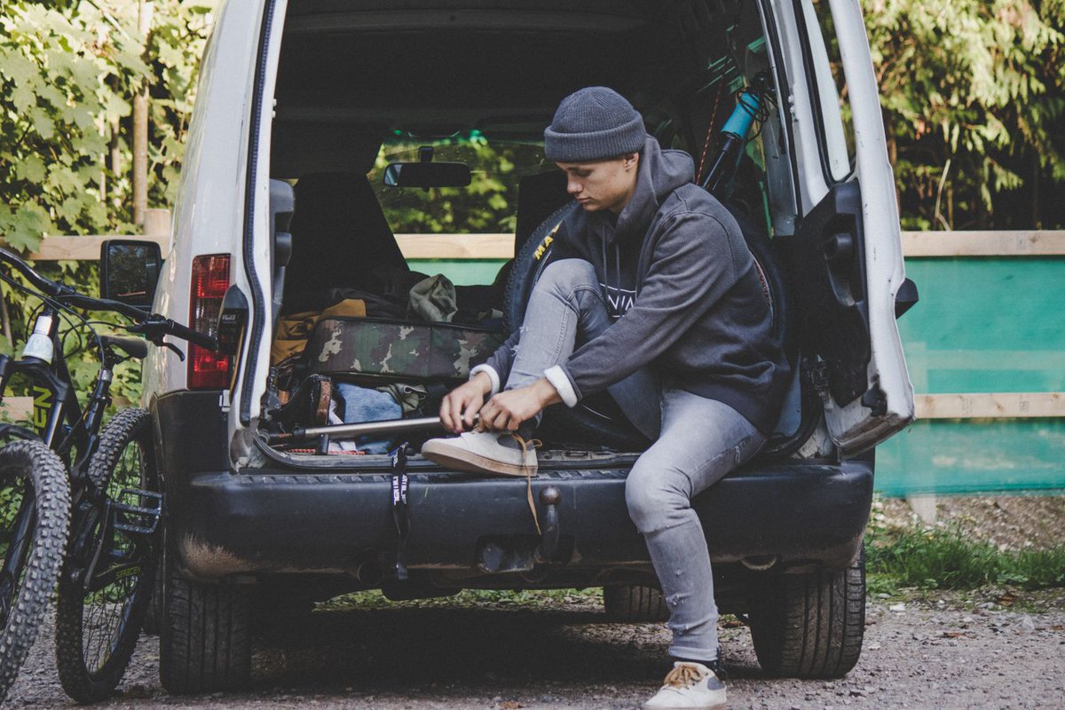 Keep it cool no matter the weather.

We currently have a Buy One Get One Half Price promo running on winter warmers, which includes the Allex beanie. Time to get involved?

#animaluk 
#howweride