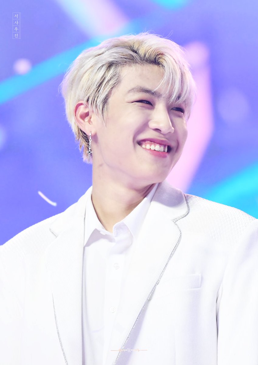 woojin pics 🐯 tweet media