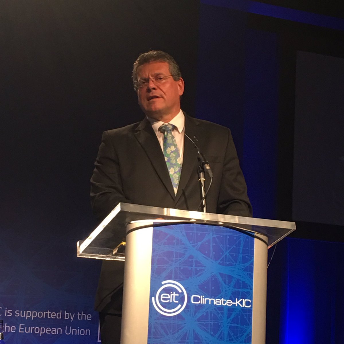 Nick Robins tweet media