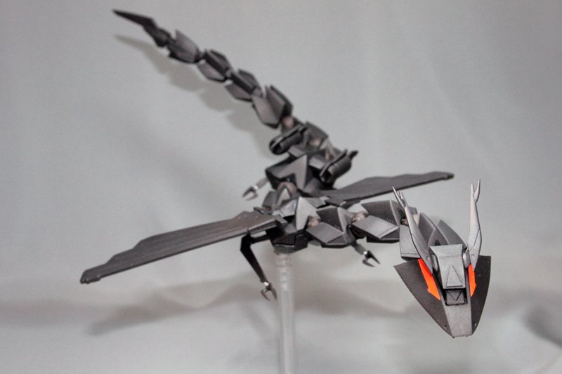 スナガワ V Twitter ステルスドラゴン 飛行ユニットです 全て3dプリント製のパーツでできています 胴体はワイヤーで接続しているのでポーズを自由につけることができます 腕の関節には球状の磁石を使っていてこちらもポーズをつけられます ゾイド