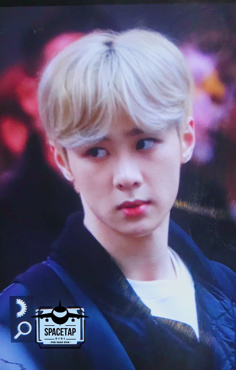 stabsforxielian's tweet photo. EVERYBODY BOW DOWN TO NCT VISION'S LEADER KUN
https://t.co/vn4Q6CGEtR