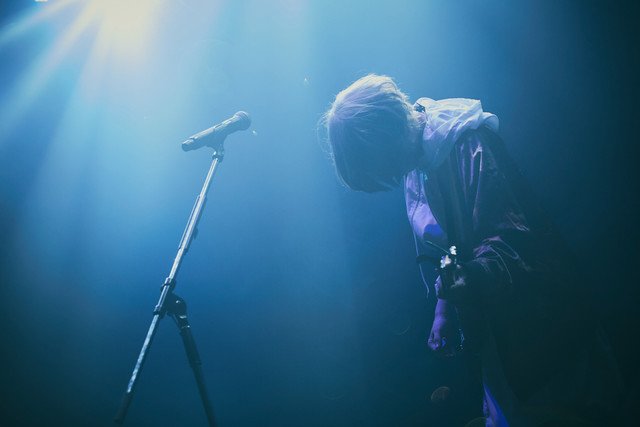 natalie_mu's tweet photo. 【ライブレポート】Eve、満員の新木場コースト「メリエンダ」で新曲も披露 https://t.co/s54vLrABBB https://t.co/Z54TrnJYnT