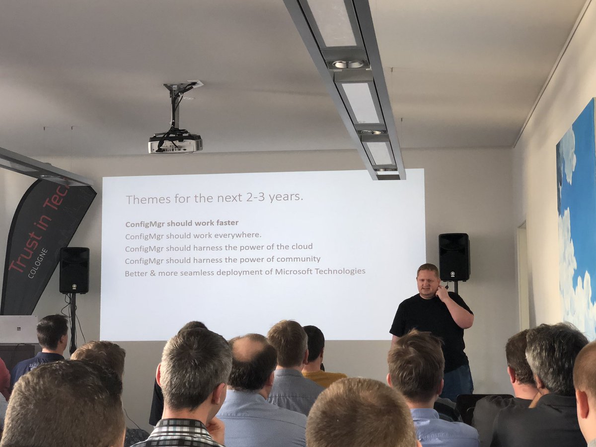 okieselb's tweet image. @djammmer is explaining the next big things for #ConfigMgr 👍 always great to listen! #trustintechCGN