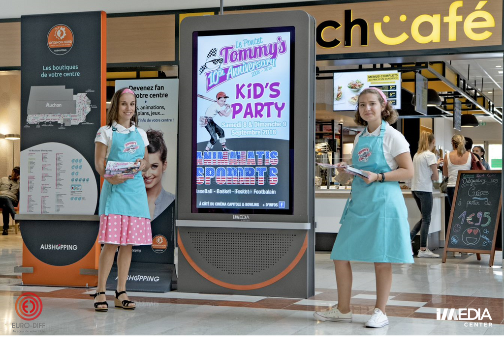 Imediacenter_'s tweet image. Tommy's Diner rencontrait en ce début d'année les consommateurs,accompagné de nos écrans pour une visibilité sur le parcours d'achat d'autant plus efficace. 
Don't forget : Toujours au bon moment et au bon endroit pour un "effet Imedia" 
#Streetmarketing 

buff.ly/2JH2DTP