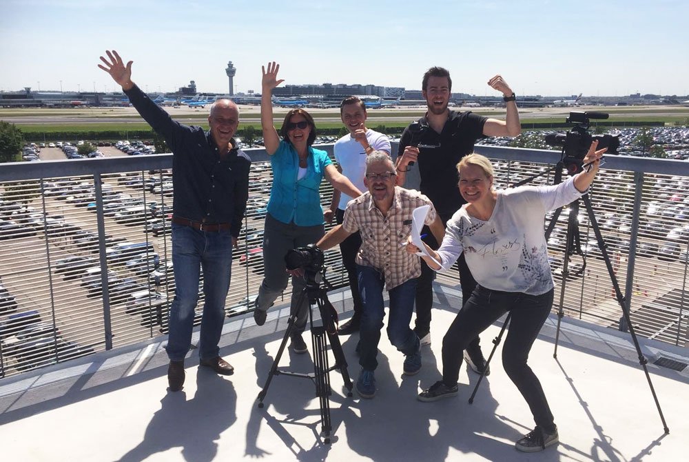 PRezzVideoPR's tweet image. We zijn in de finale van de ondernemer van het jaar verkiezing! Stem ajb op ons: bit.ly/OvhJ2018. Meer weten? prezz.org/2018/in-de-fin…