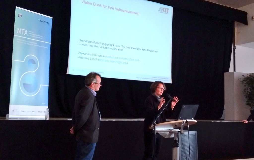 ITAS_KIT's tweet photo. Wie lässt sich die TA-Methode des #VisionAssessment hinsichtlich ihres Beitrags zur gesellschaftlichen Transformation weiterentwickeln? Überlegungen von A. Hausstein (ITZ) und A. Lösch (ITAS) bei der #NTA8. https://t.co/OnlBigYM4I