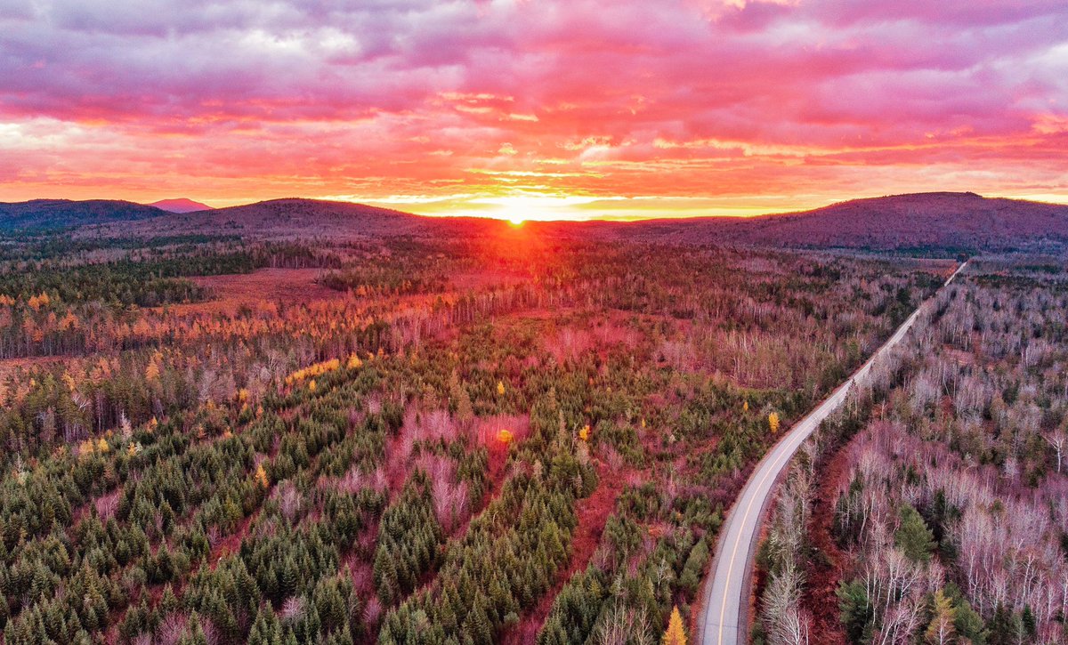 “Take the back roads instead of the highways.” ~Minnie Pearl
#ThursdayThoughts #sunrise #mymaine #nikon #drone #naturalnewengland #visitmaine #mewx #mainething #ThursdayThought #goodmorning @DavidWMTW @KatieWGME @CristinaWMTW @BestMaineGuide @visitmaine @GMA @NikonUSA @DJIGlobal