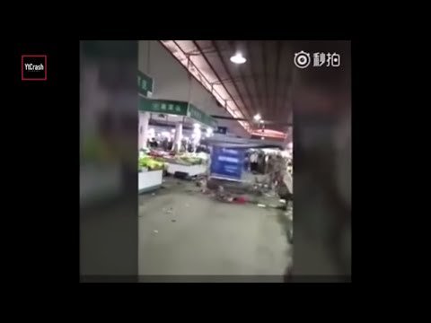 abumusa86's tweet photo. Info Menarik Terbaru Tentang (Gerobak Kesurupan NGAMUK Dalam Pasar Siang Bolong, Lihat Videonya..! #YtCrash) - https://t.co/A6JodSqEVs https://t.co/07n76iig6K