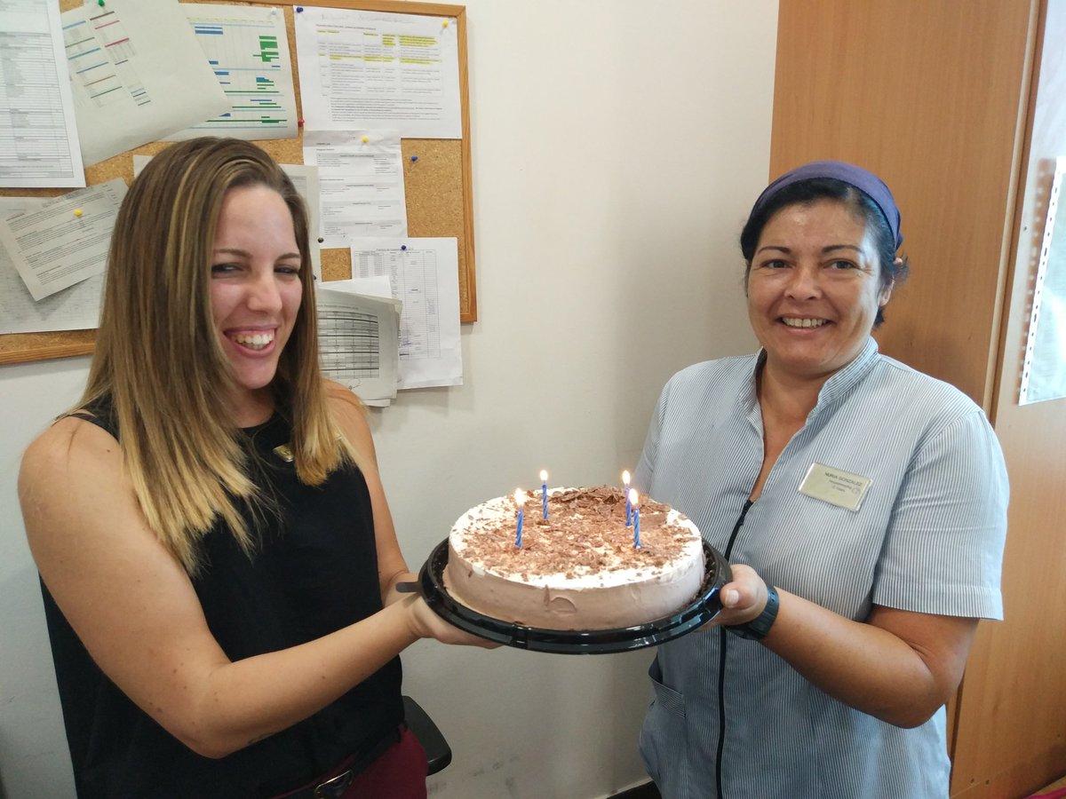 DavidTNF0's tweet photo. We celebrated Nuria and Noemi's birthday!!! #DPerfectservice #RoyalTenerifeCountryClub #DRITechsavvy @Rtccsvc_luisa @NoemiG_RC https://t.co/xGtRJic7DT