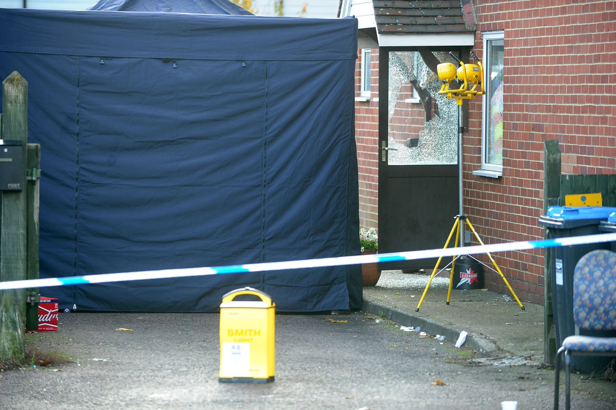 #police cordon at #formanclub #blindleyheath #lingfield #surrey <a href="/cjmckeon/">Chris McKeon</a> <a href="/surreymirror/">Surrey Mirror</a> <a href="/DavidAJComeau/">Dave Comeau</a>